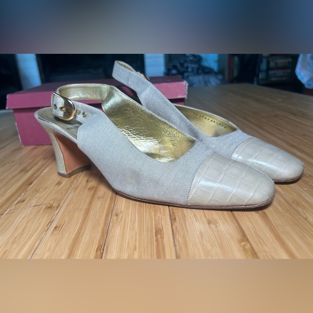 Bruno Magli Cream Canvas Band Slingback Heels with Cap Toe Size 10